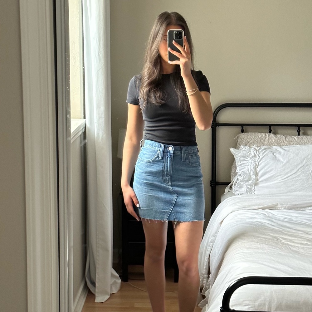Madewell mini denim skirt nwt size 25